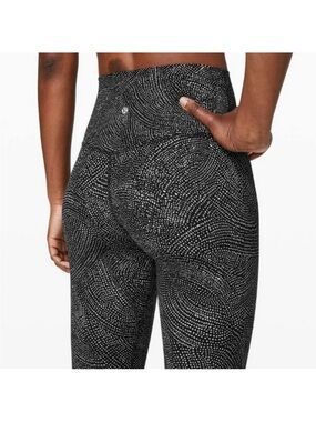 Lululemon Align Free Spirit Ice Grey Black Leggings Size 2